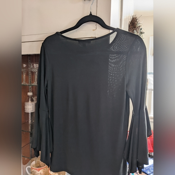 Downeast SZ Medium Black Gothic Style Blouse with Flowy Bell Sleeves 🖤 - Picture 5 of 6